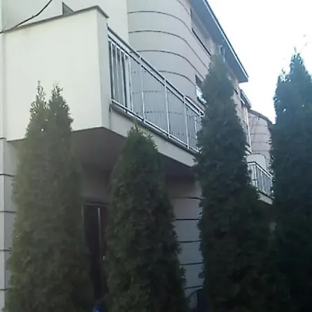 Kaszmirowy * Varsovia